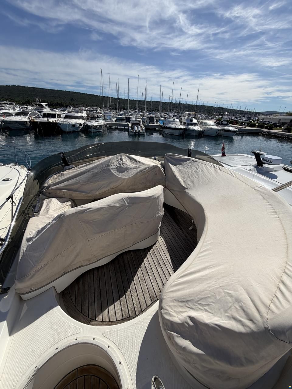 Azimut Fly 42