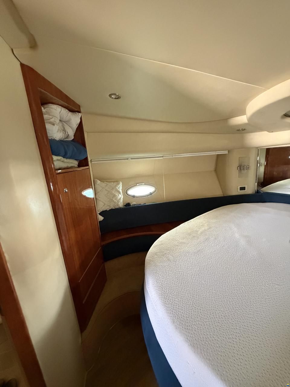 Azimut Fly 42