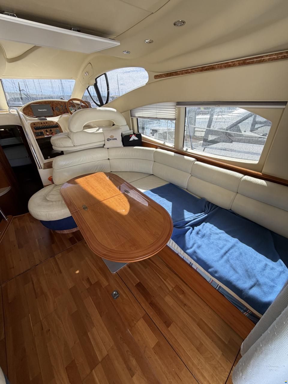 Azimut Fly 42
