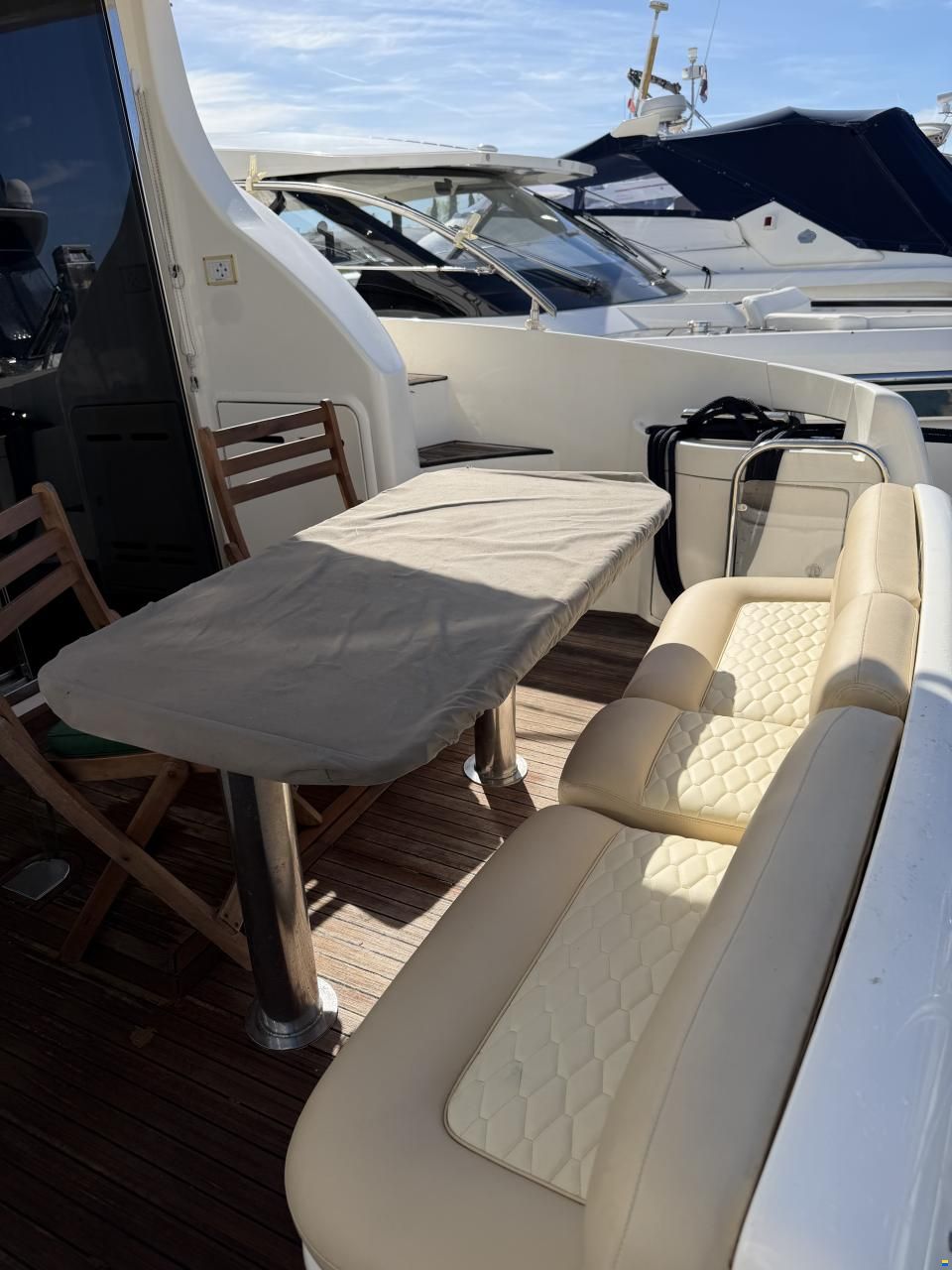 Azimut Fly 42