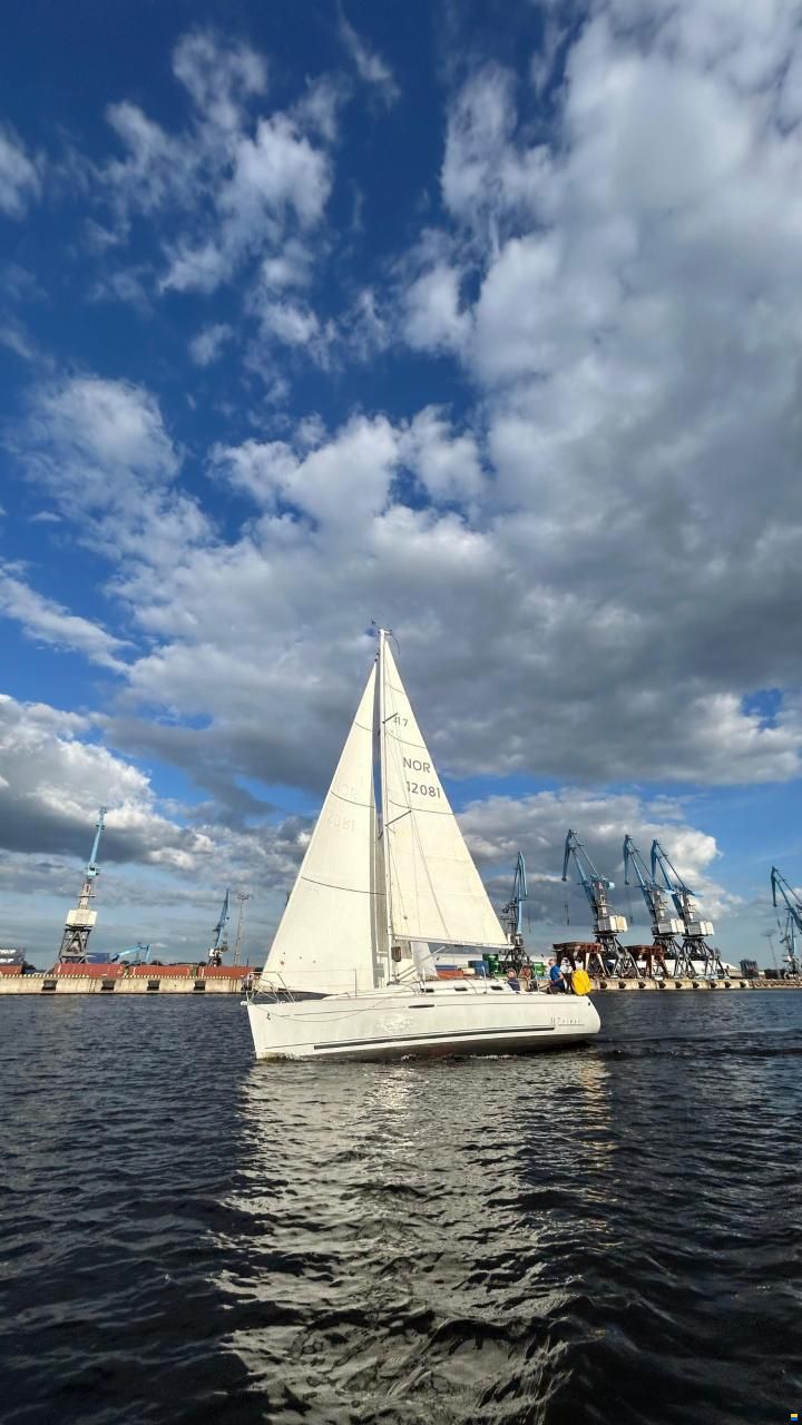 Franchi Beneteau First 31.7