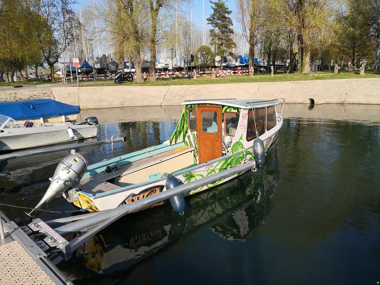 Staempfli Bateau à cabine