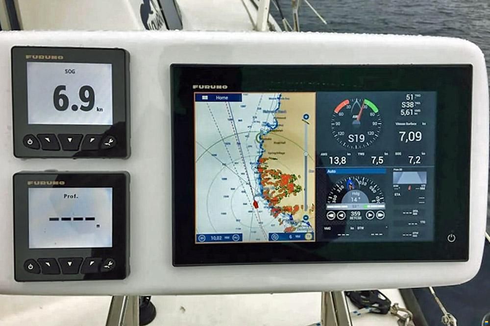 Catana 50