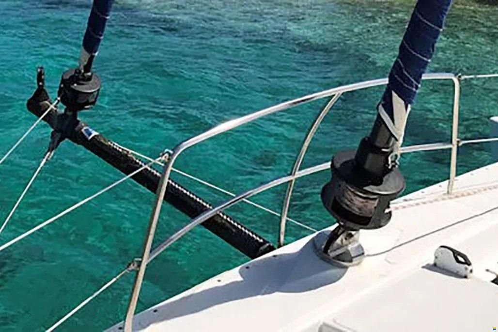 Catana 50