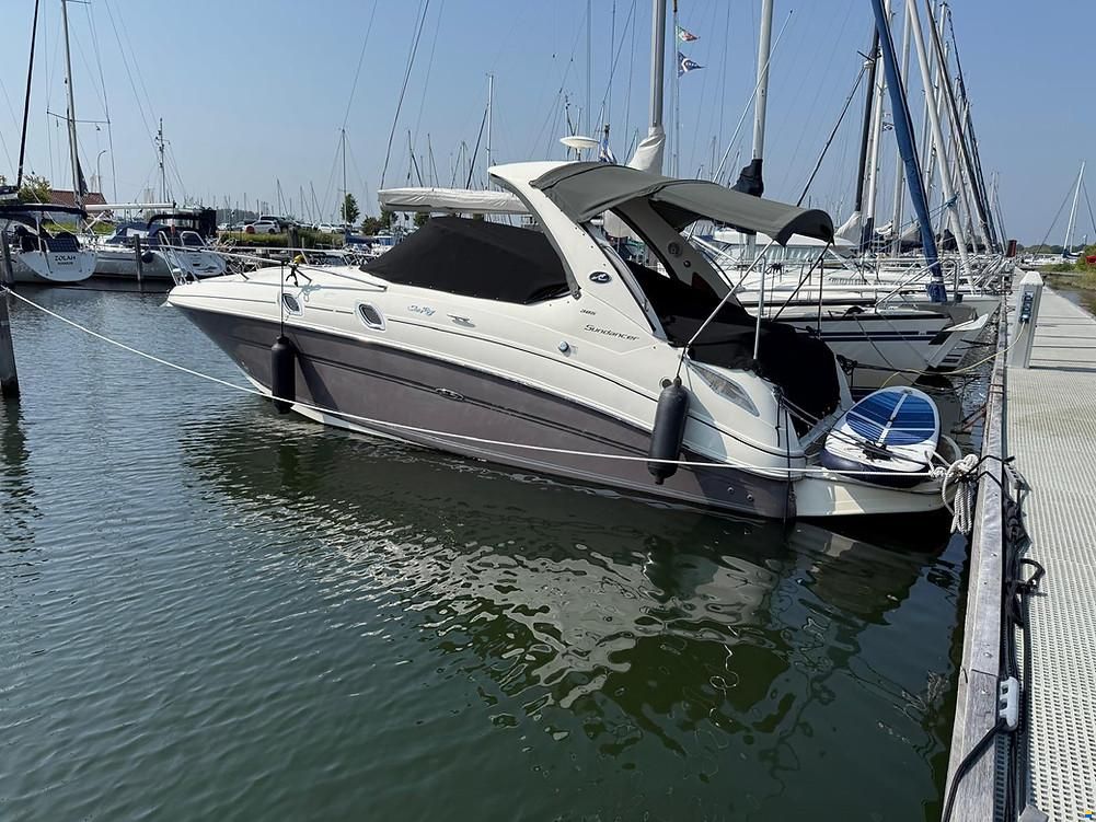Sea Ray Sundancer 305