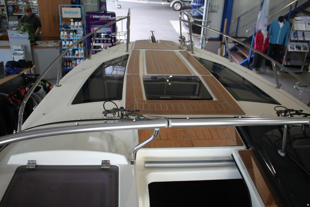 Quicksilver Activ 805 Cruiser
