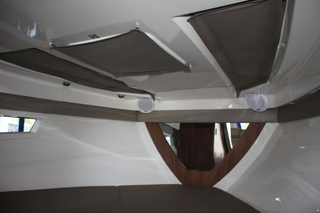 Quicksilver Activ 805 Cruiser