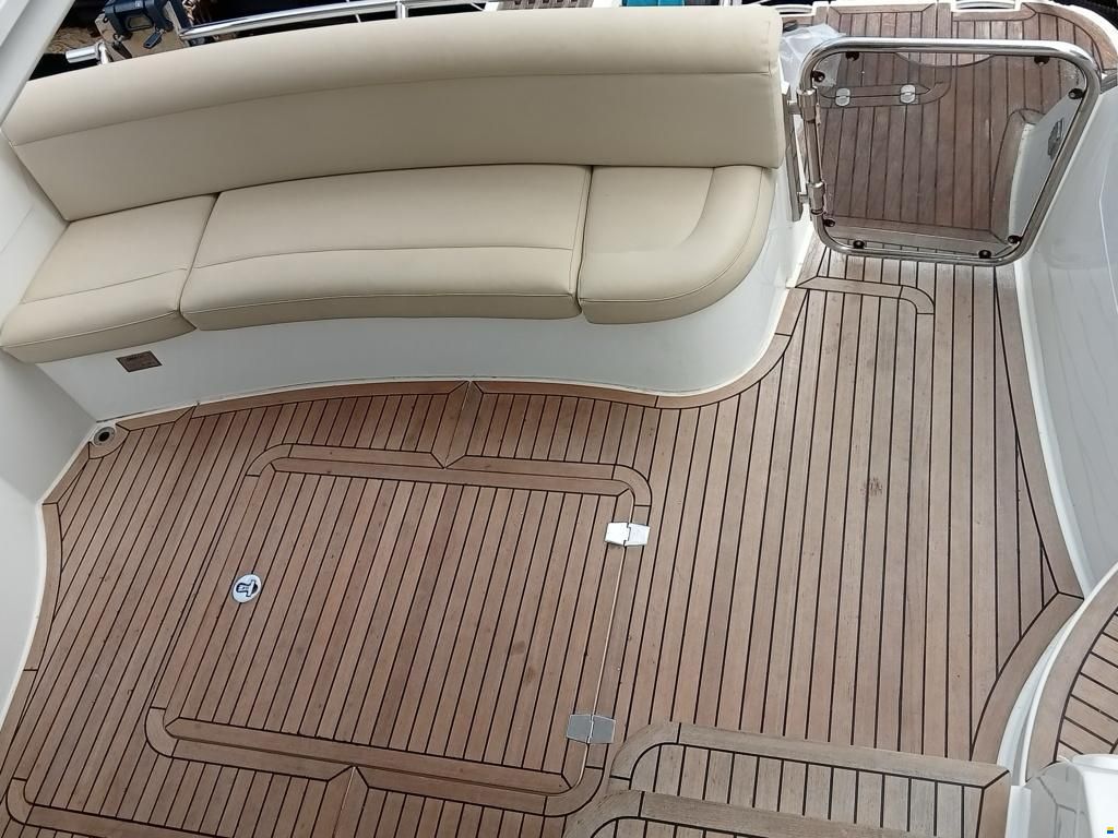 Galeon 390 Fly