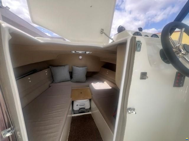 DarekCo Texas 540 Pilothouse