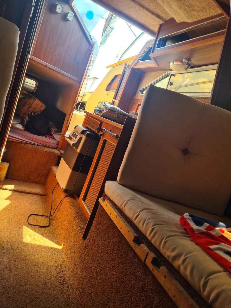 Sea Ray SRV 245 Sundancer