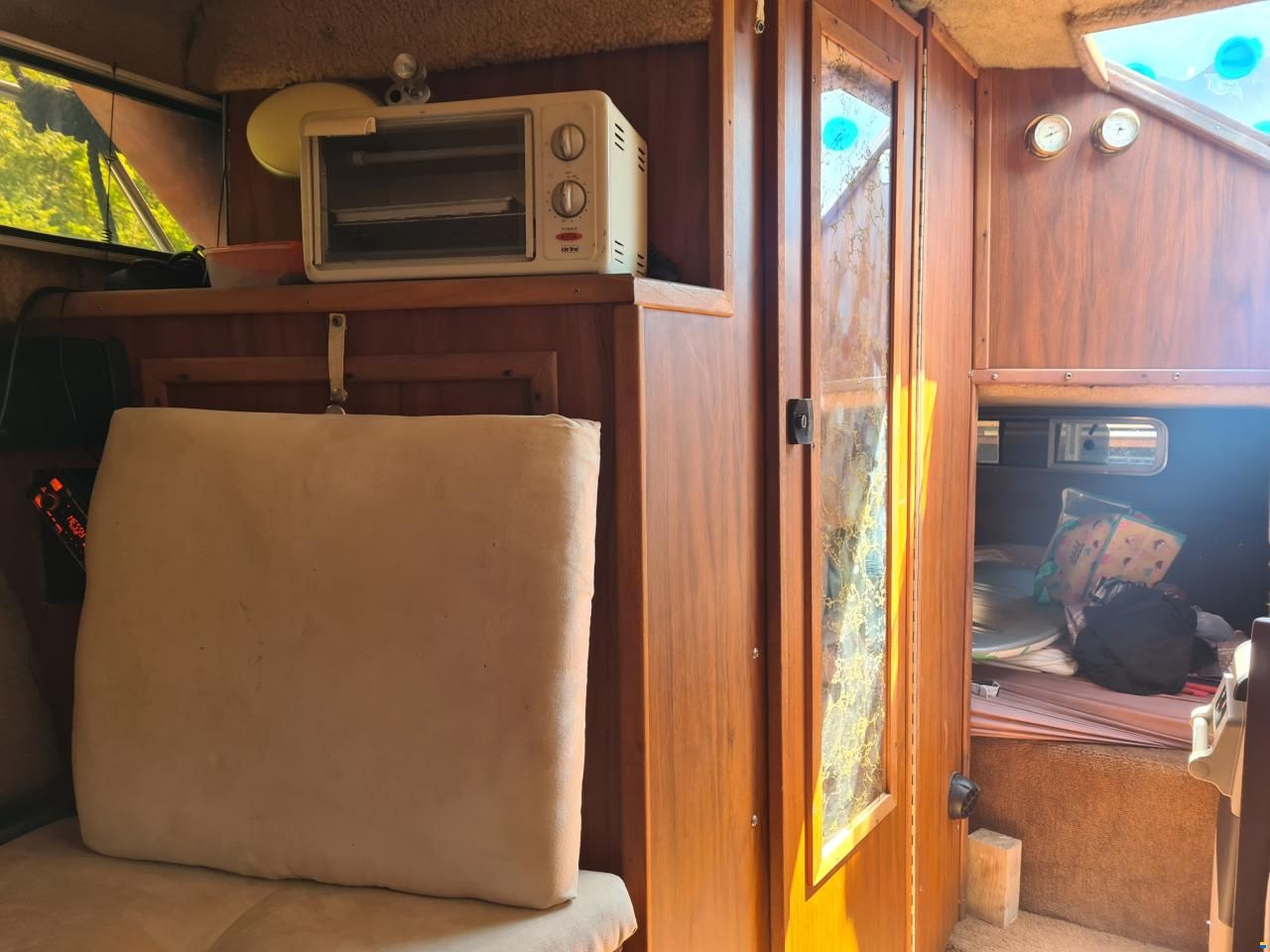 Sea Ray SRV 245 Sundancer