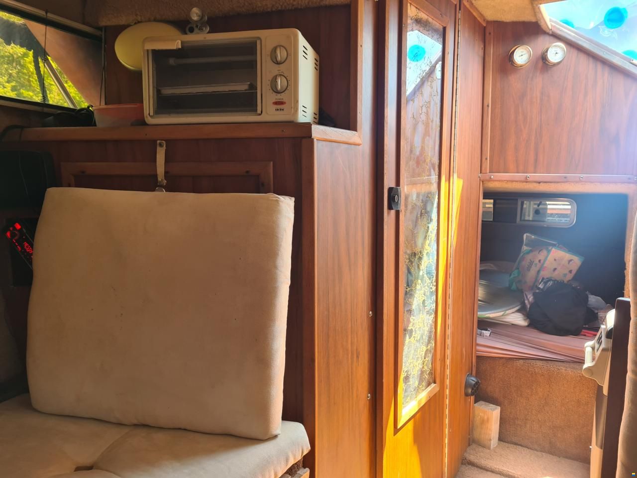 Sea Ray SRV 245 Sundancer