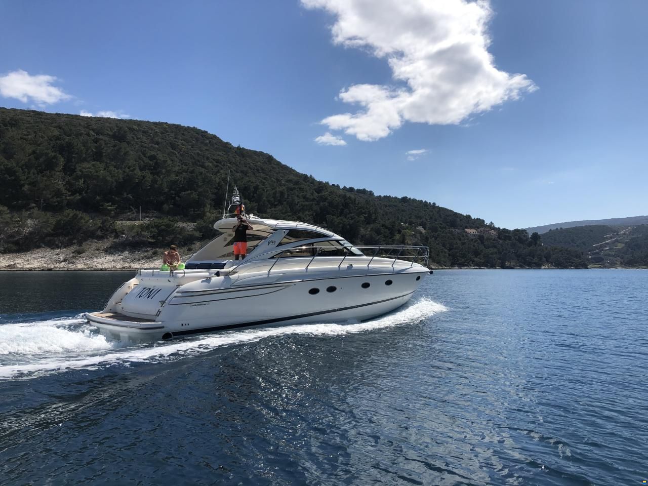Princess V48