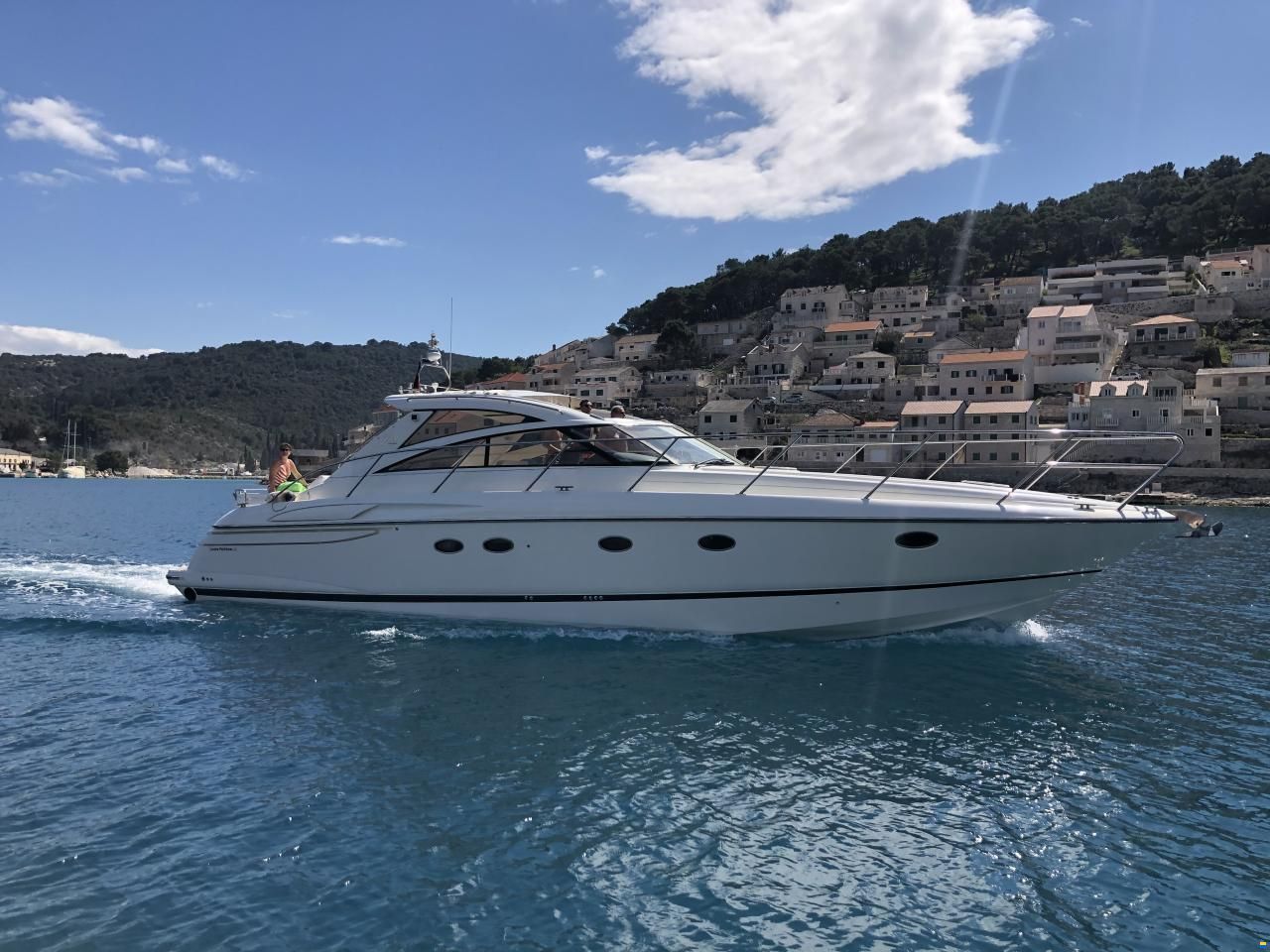 Princess V48
