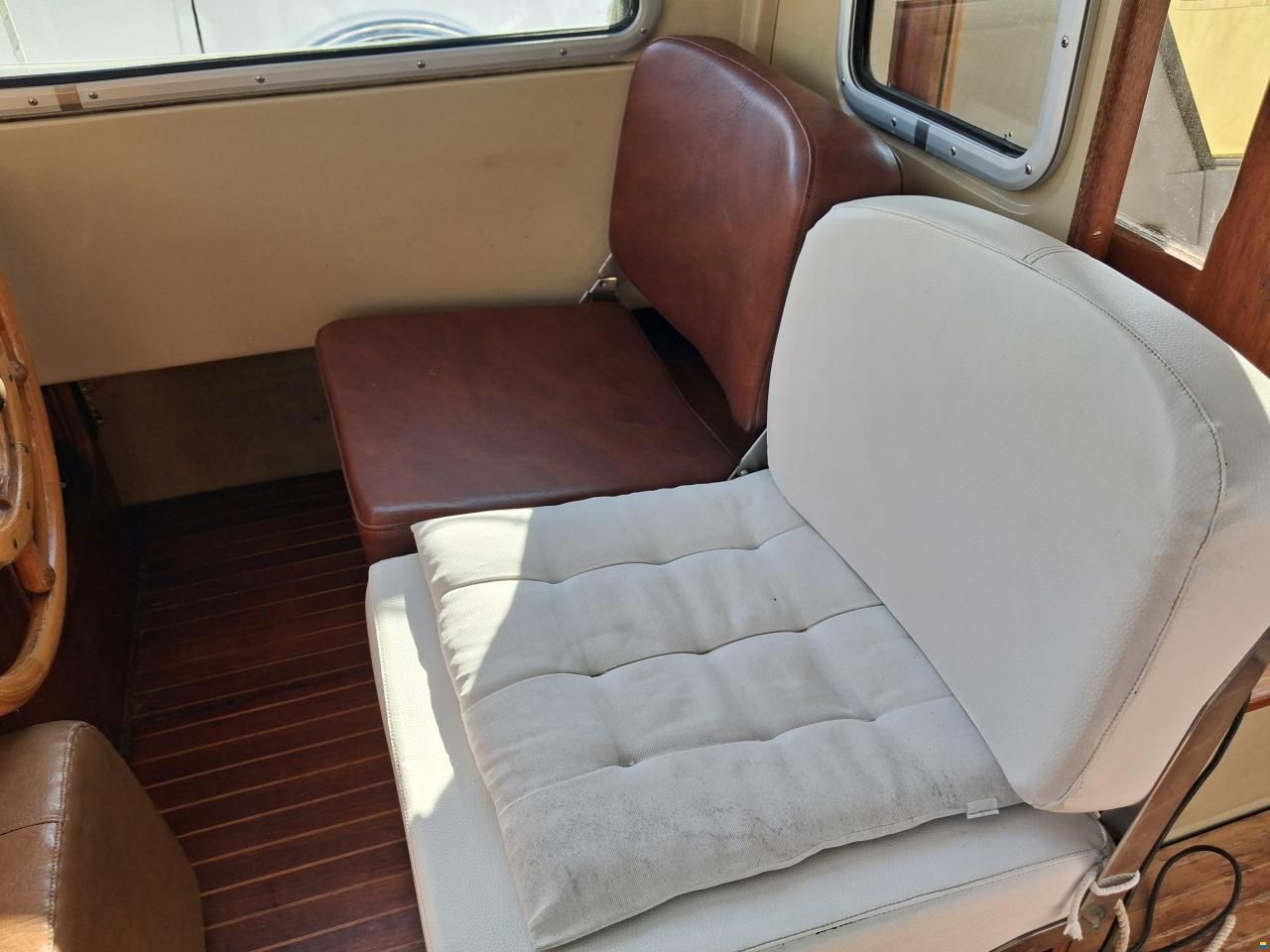 LM Boats LM 32