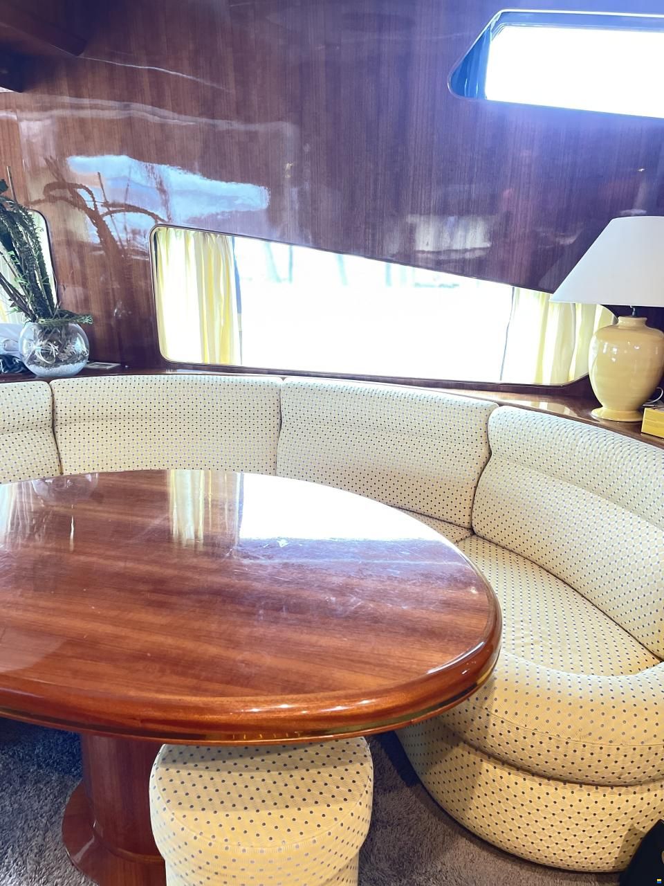 Elegance 70