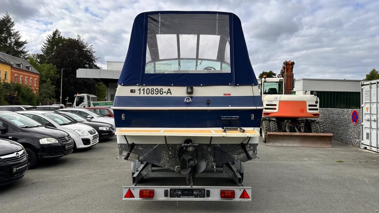 Sea Ray Seville 230
