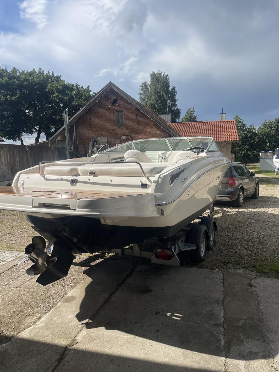 Sea Ray 240 Sun Sport