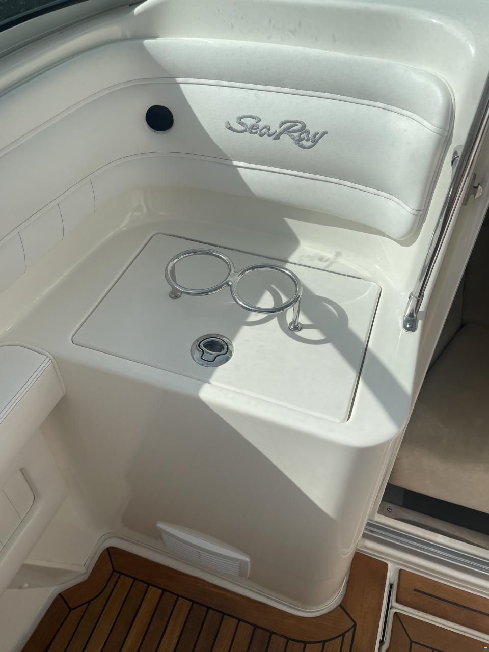 Sea Ray 240 Sun Sport