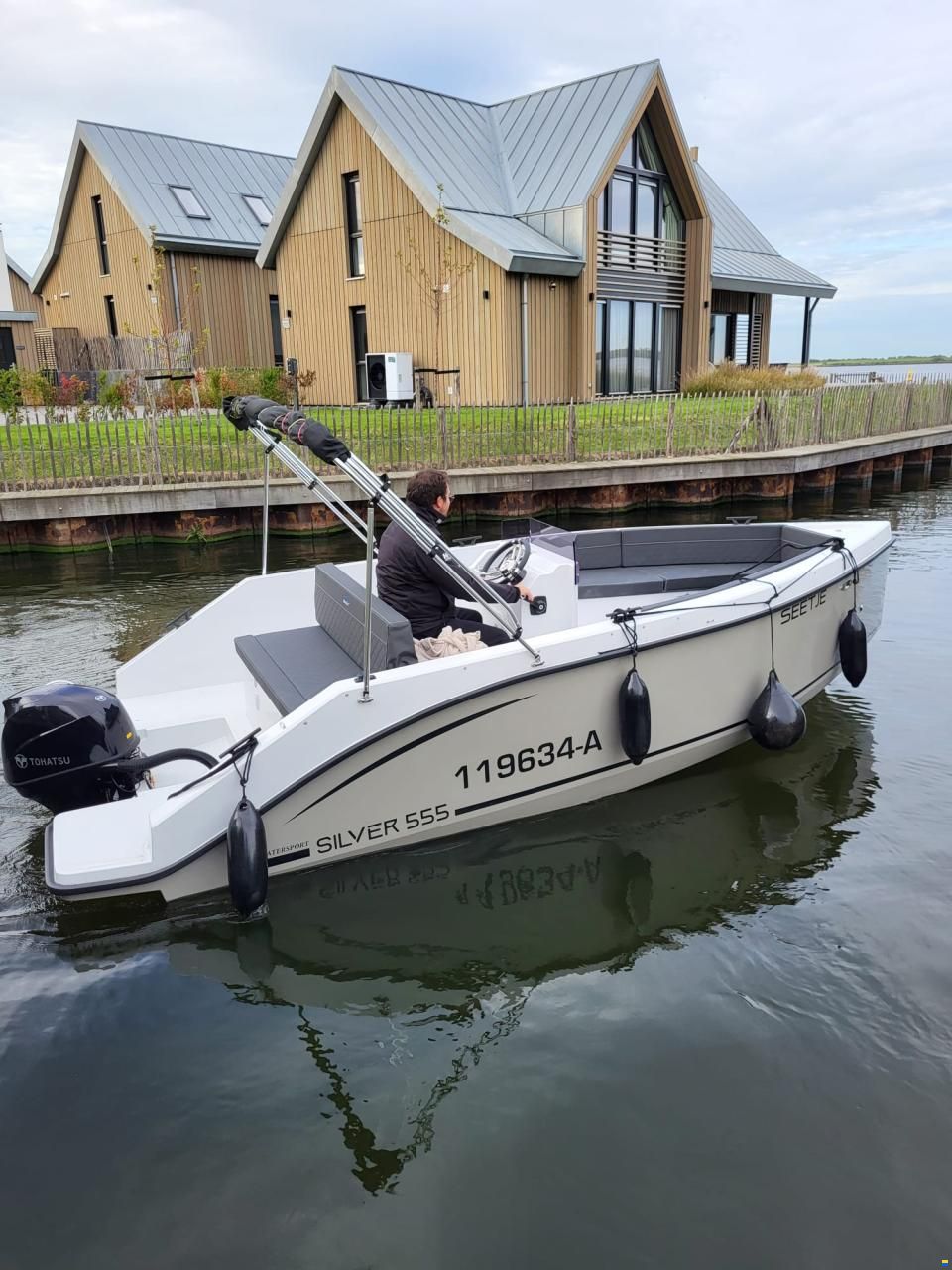SilverYacht Silver 555