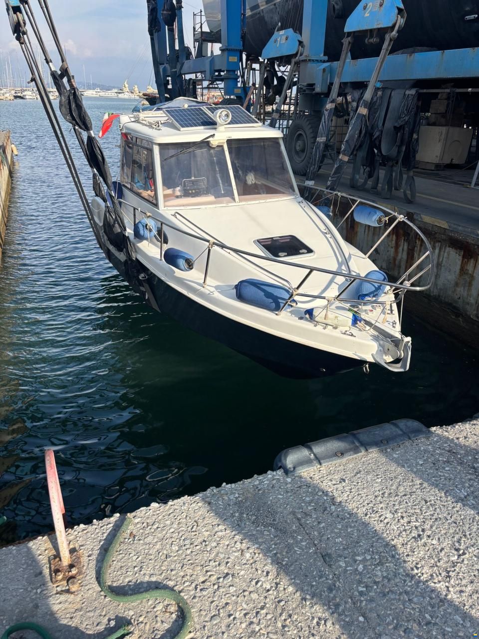 Saver Cabin Fisher 22