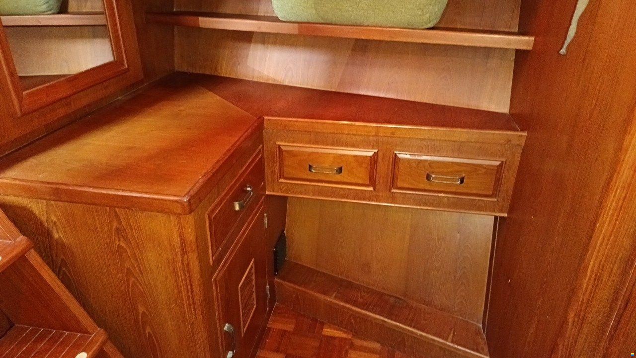 Edership Trawler 39