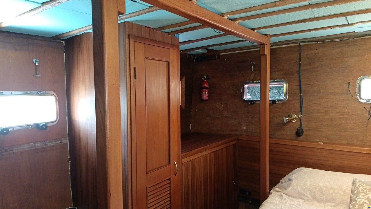 Edership Trawler 39