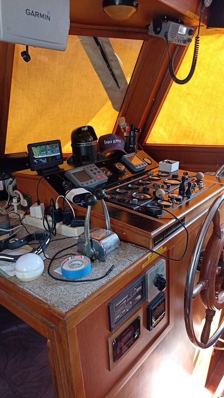 Edership Trawler 39