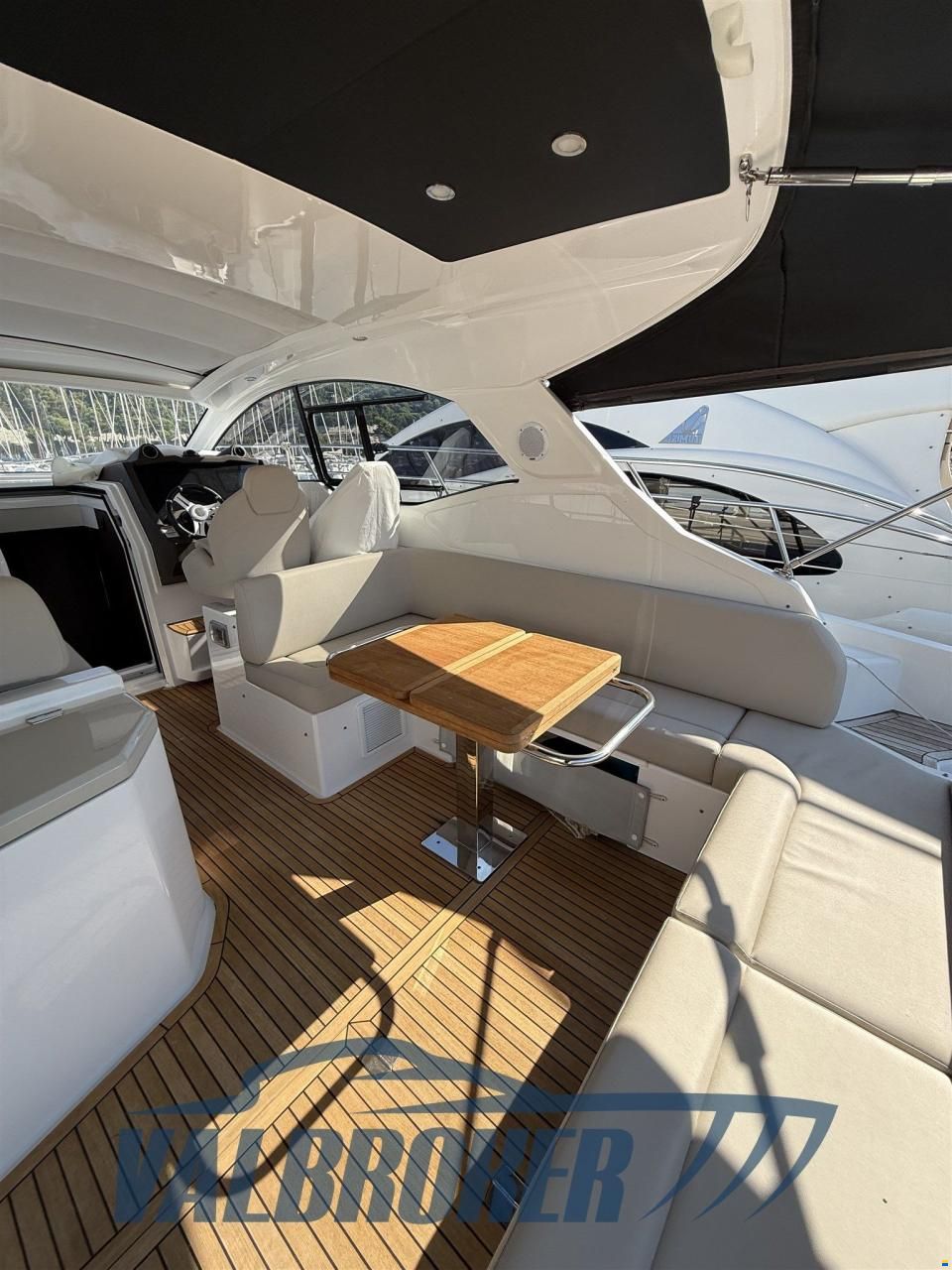 Azimut Atlantis 45