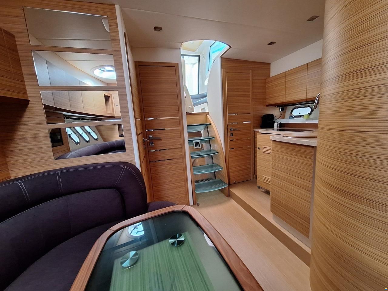 Airon Marine 4300 T-TOP