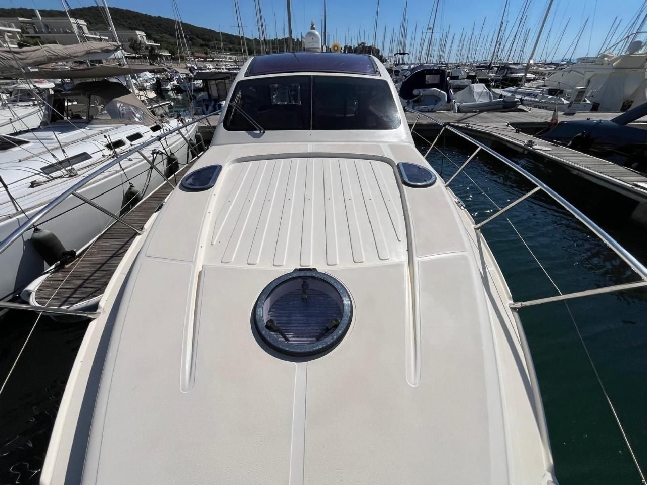 Airon Marine 4300 T-TOP