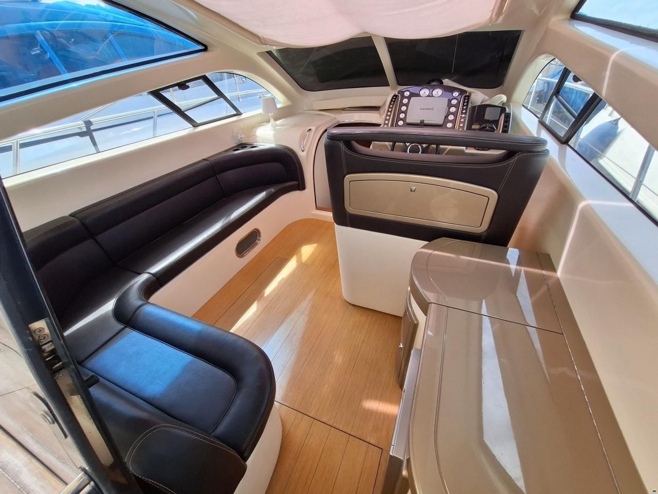Airon Marine 4300 T-TOP