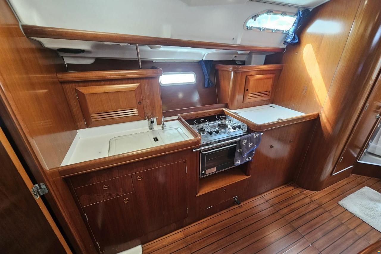 Beneteau Oceanis Clipper 393