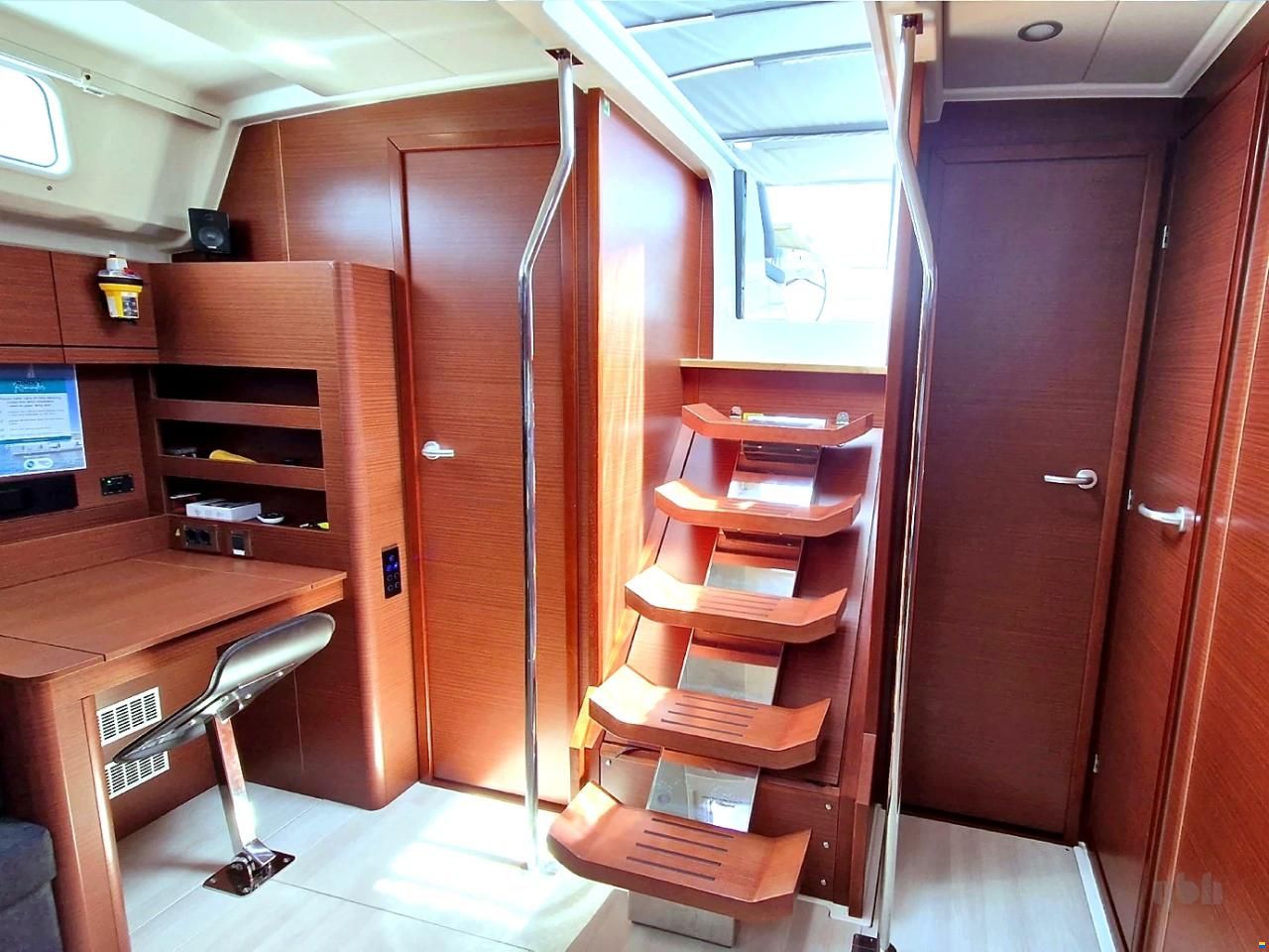 Hanse 508
