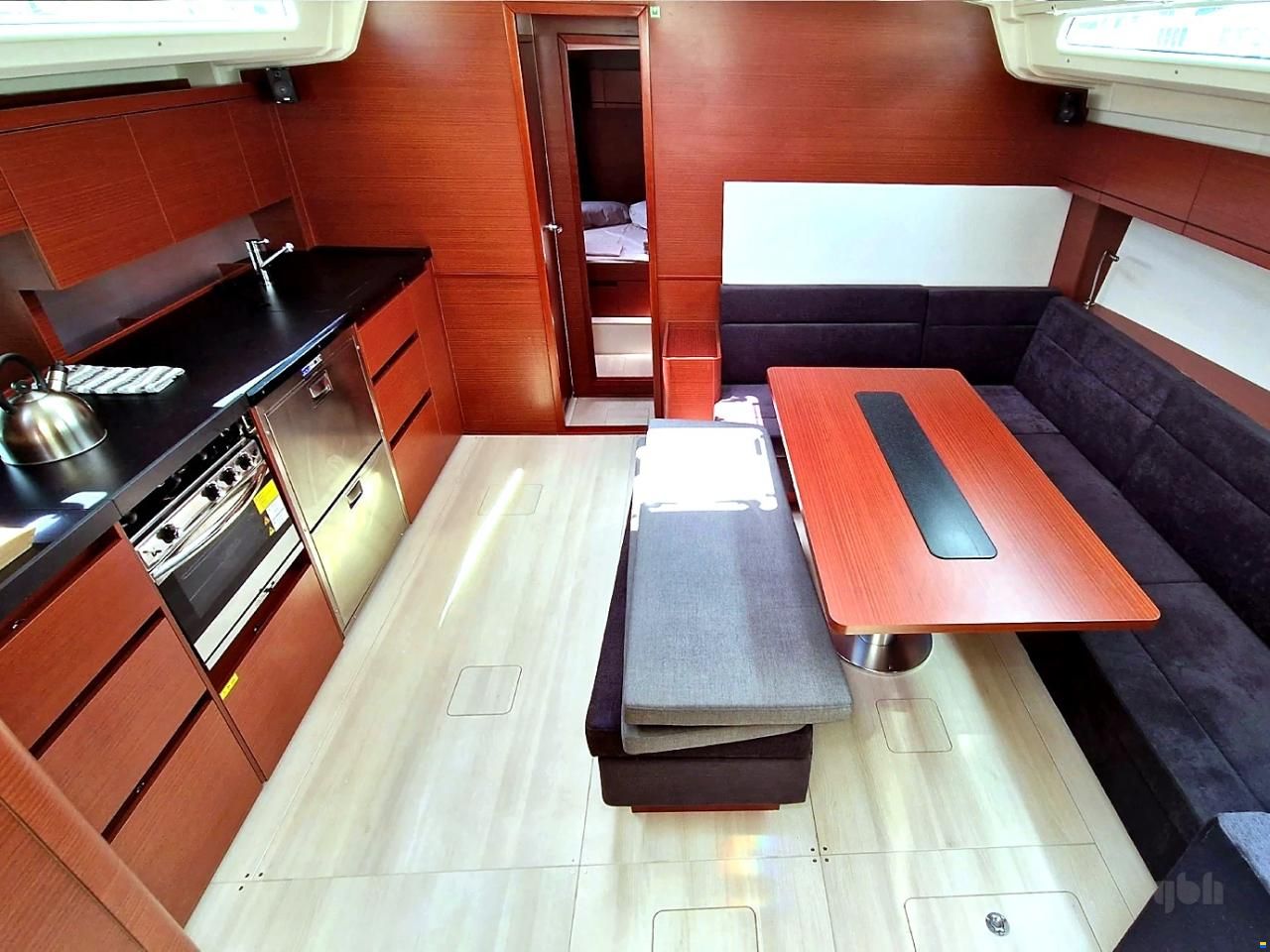 Hanse 508
