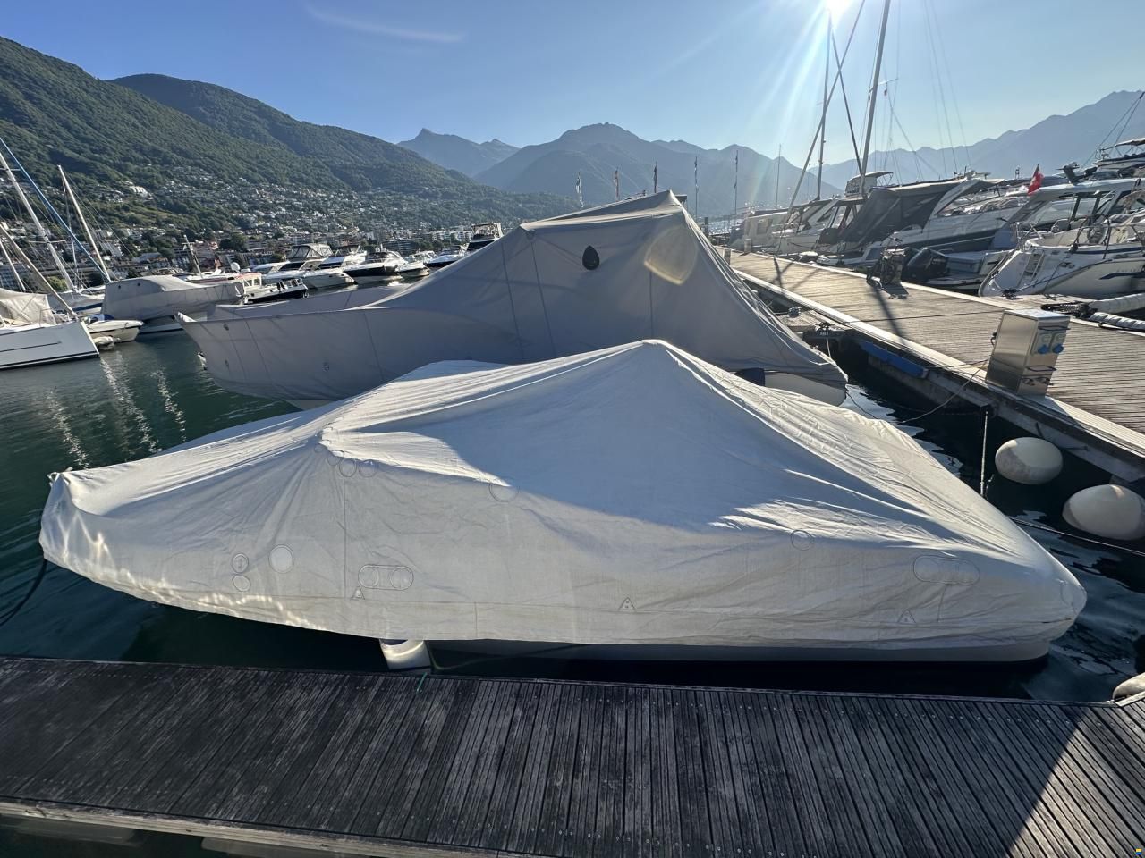 Four Winns 235 Sundowner
