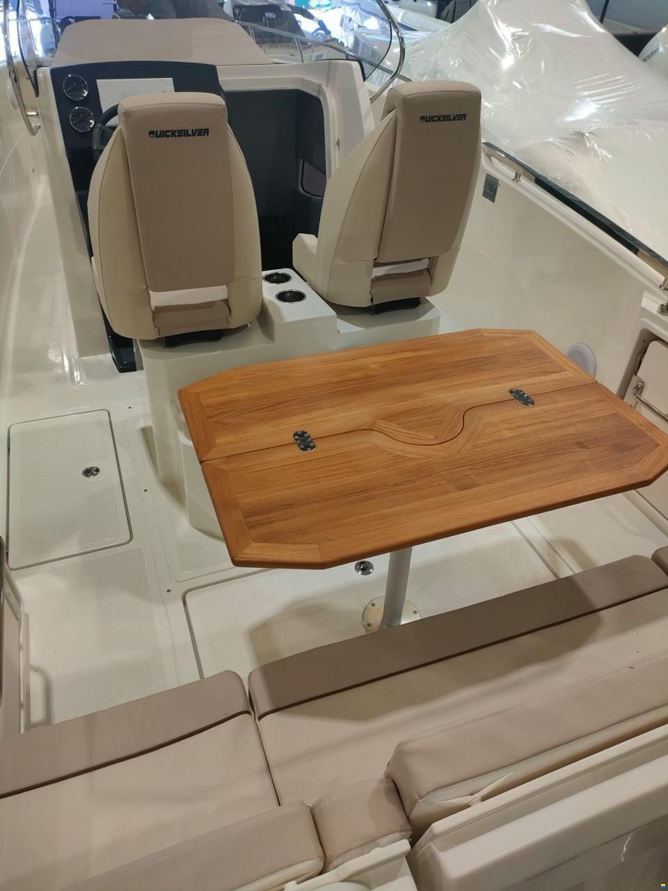 Quicksilver 805 Open