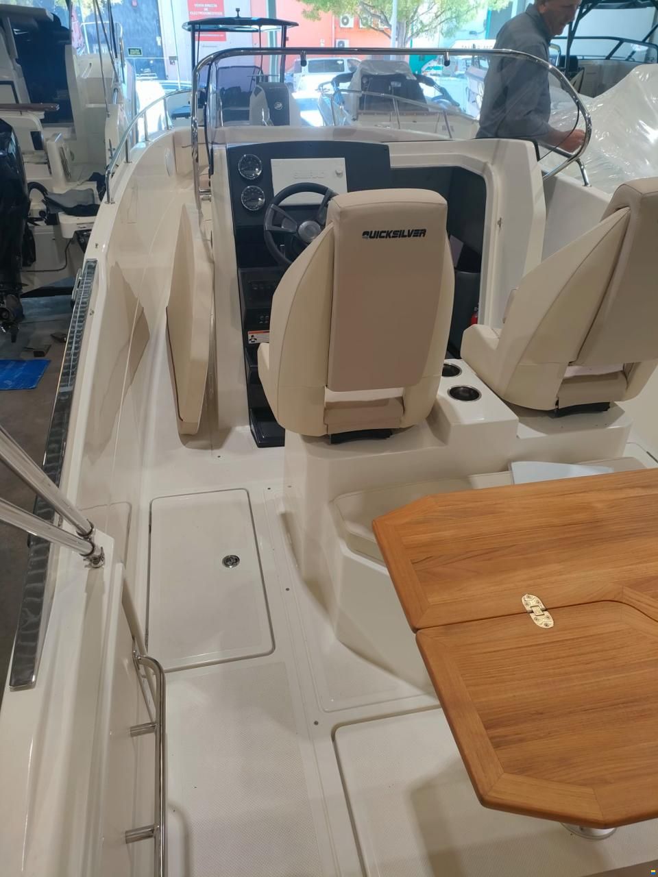 Quicksilver 805 Open