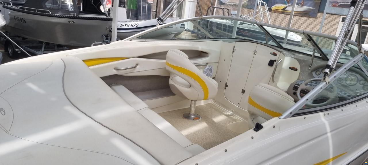 Maxum 2100 SC