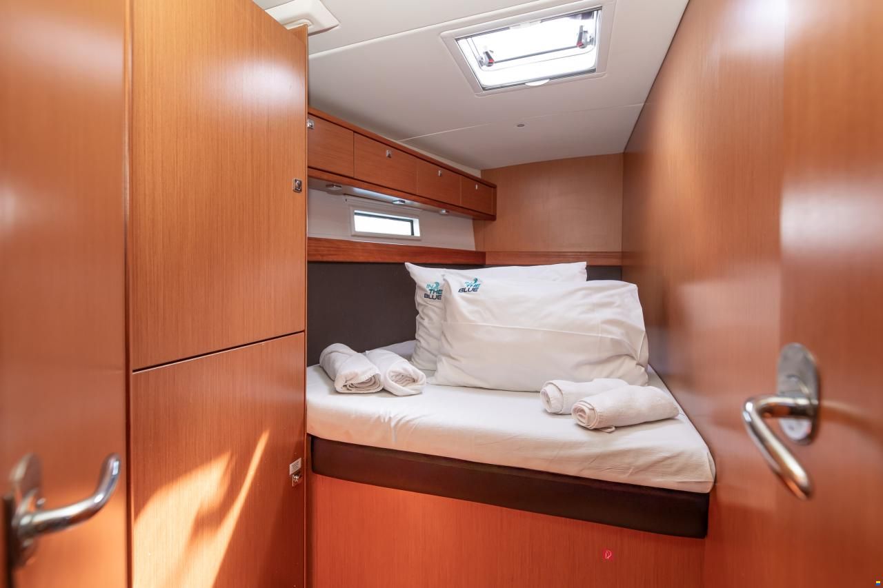 Bavaria Cruiser 56