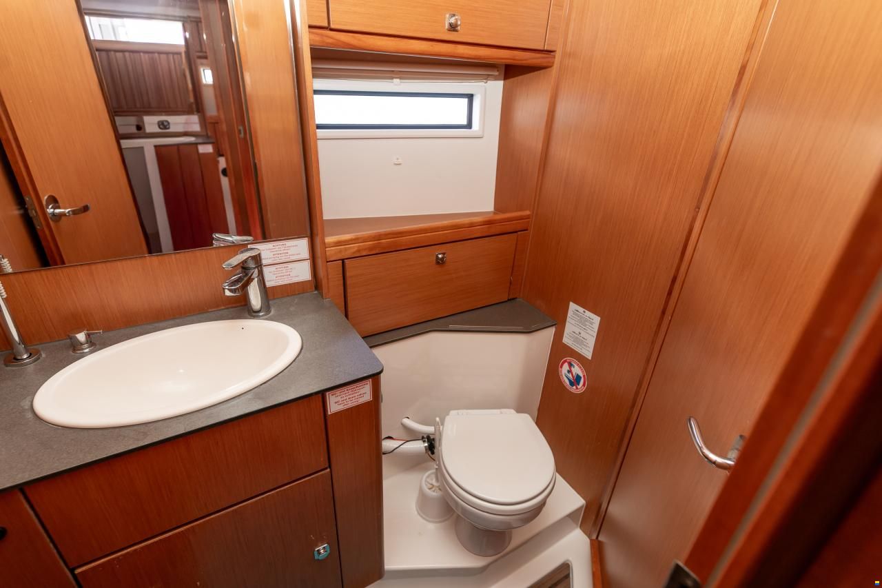 Bavaria Cruiser 56