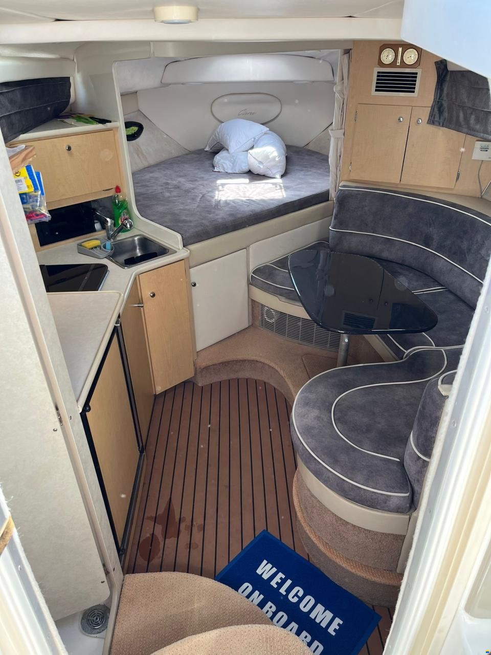 Bayliner 3055