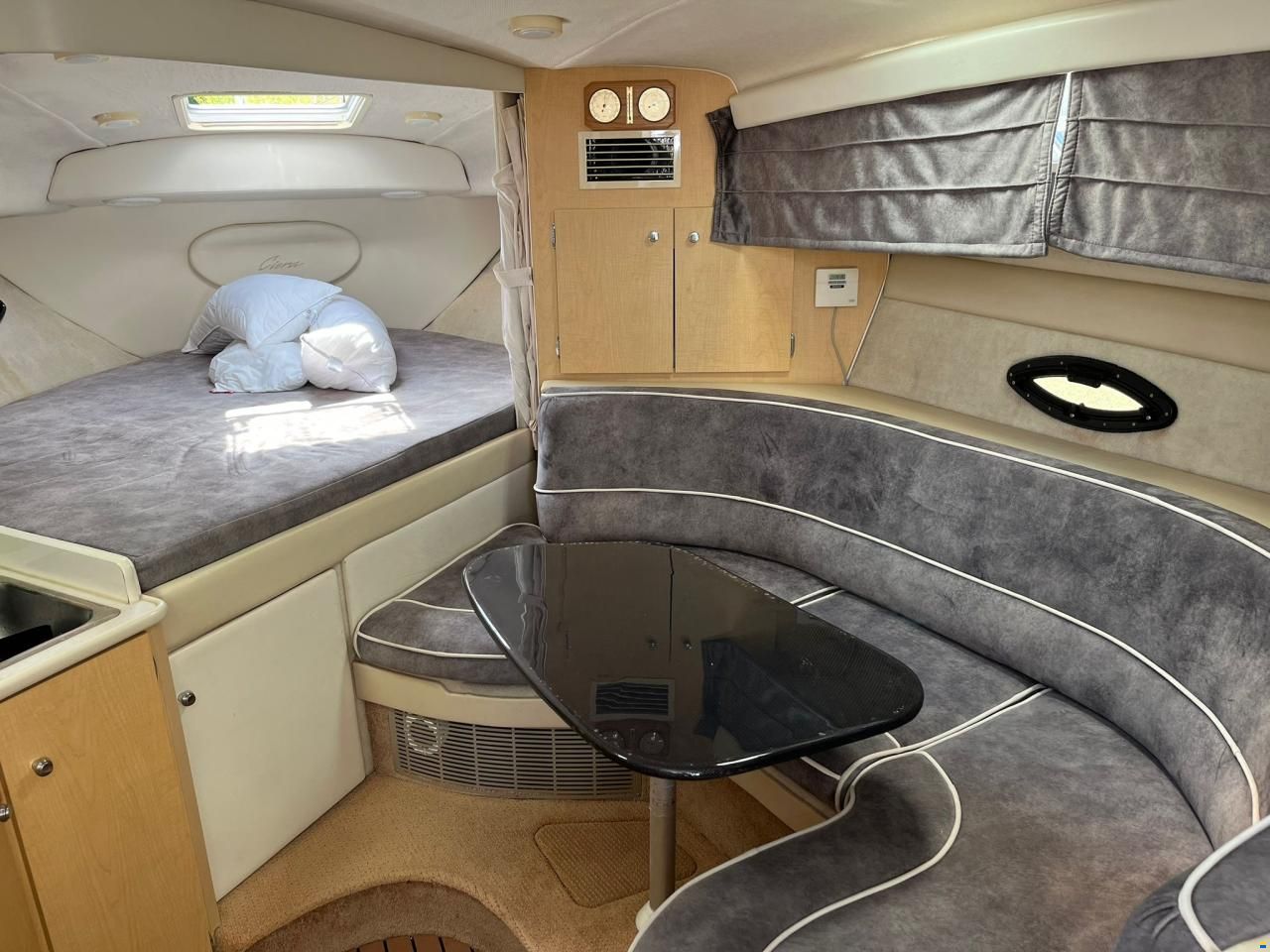 Bayliner 3055