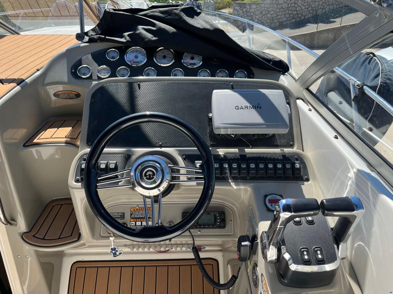 Bayliner 3055