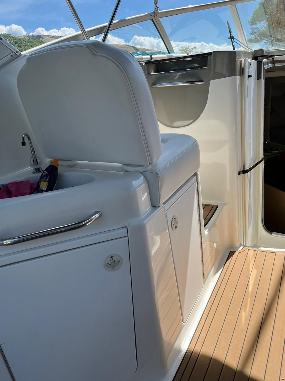 Bayliner 3055