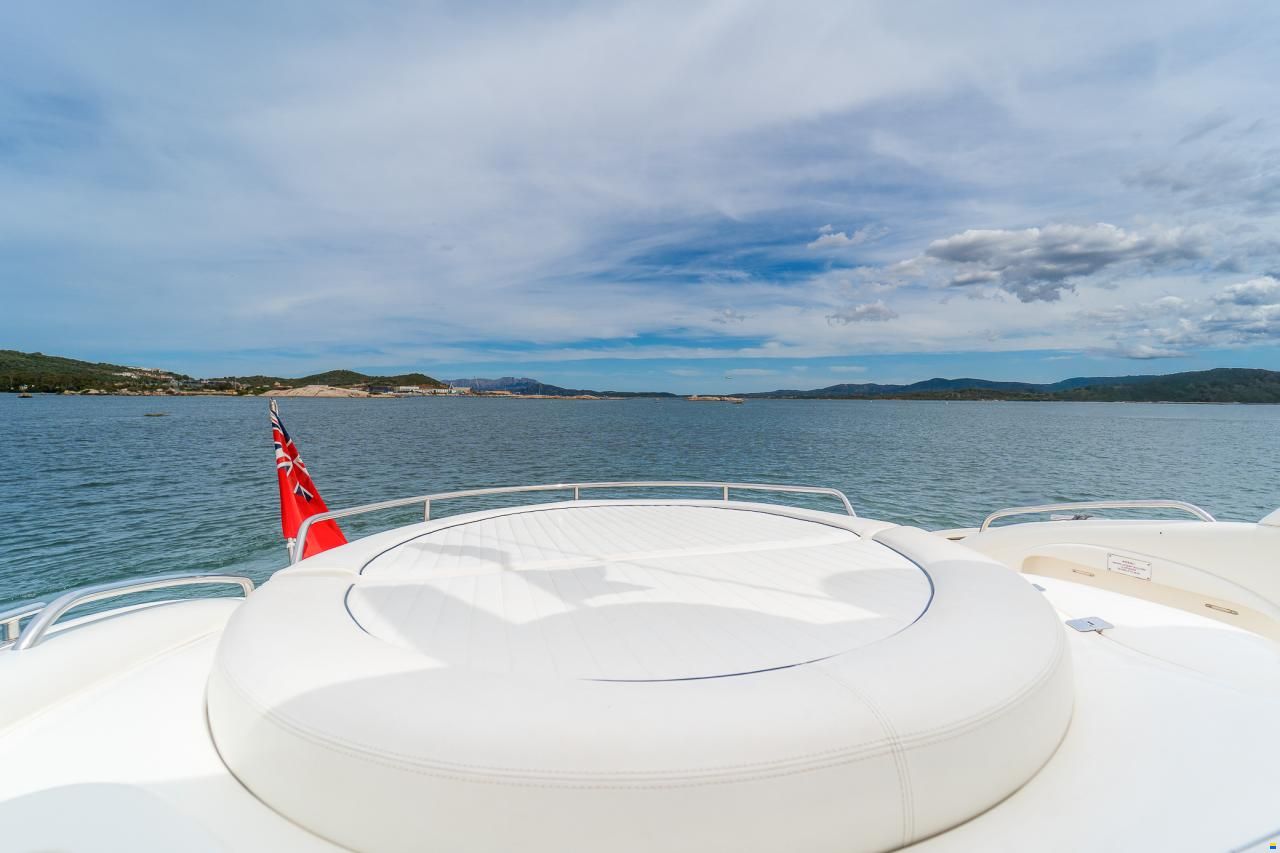 Sunseeker Predator 60