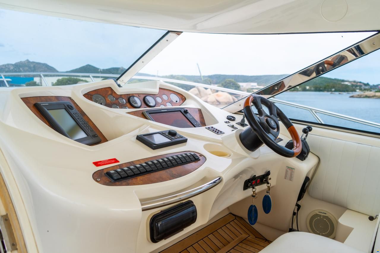 Sunseeker Predator 60