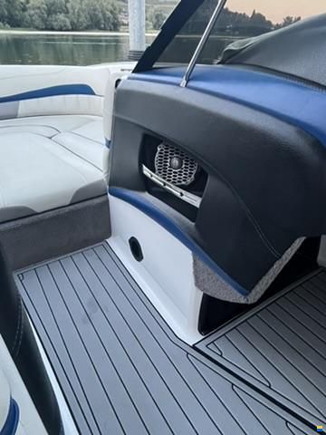 Malibu Wakesetter 22MXZ