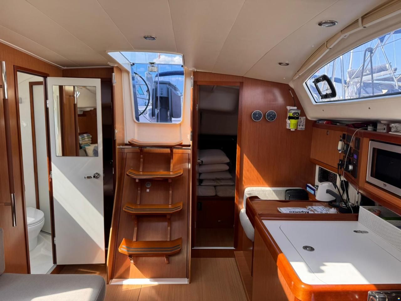 Beneteau Oceanis 40
