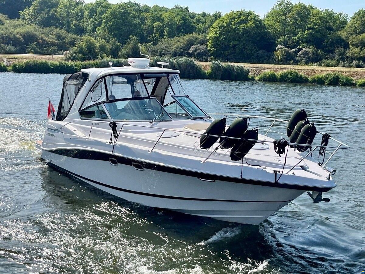 Four Winns V378 (Vista)